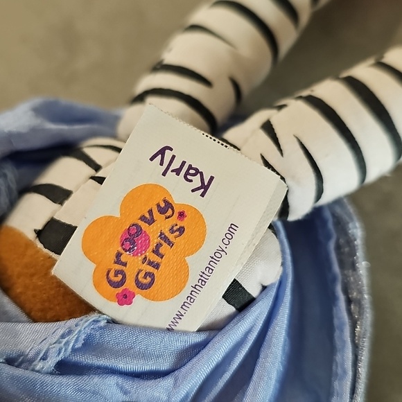 Y2K Groovy Girls Karly Plush Doll - Picture 8 of 10